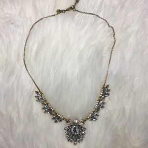 Pointy statement necklace